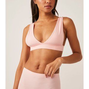 FREE PEOPLE No Show Plunge Bralette / Heart Haze